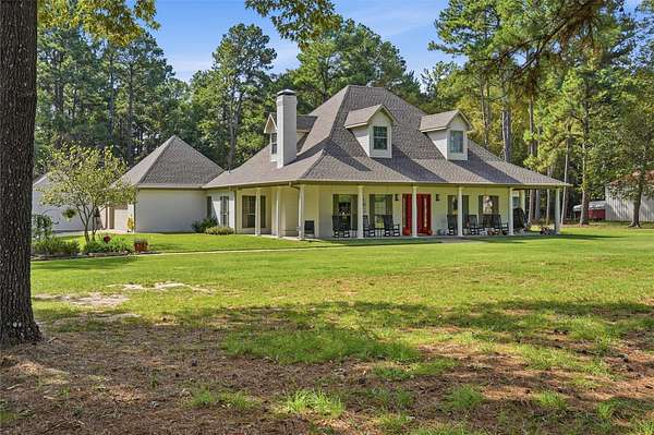 7 Acres of Land with Home for Sale in Frankston, Texas