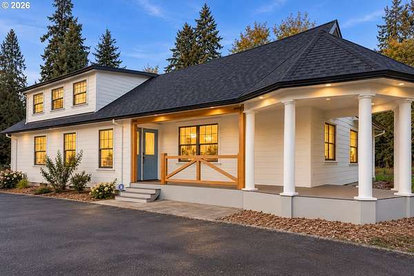 7 Acres of Land with Home for Sale in Stafford, Oregon