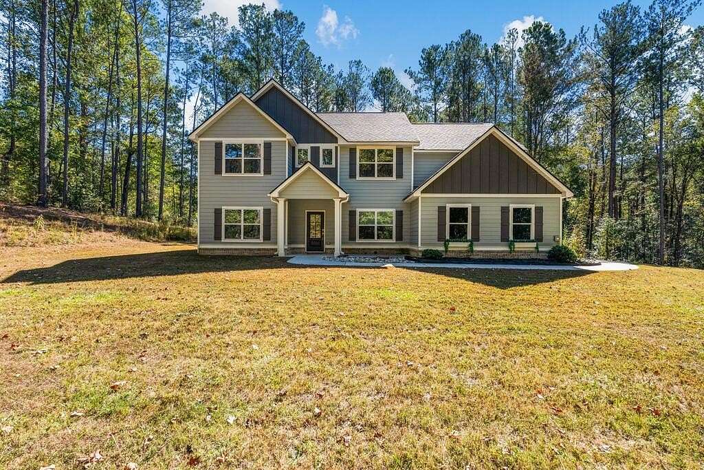 10 Acres of Land with Home for Sale in LaGrange, Georgia