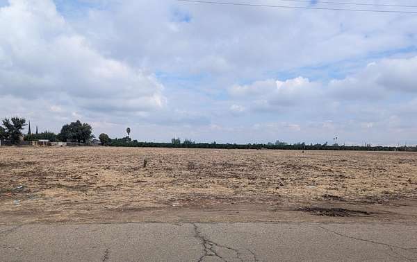 10 Acres of Residential Land for Sale in Sanger, California