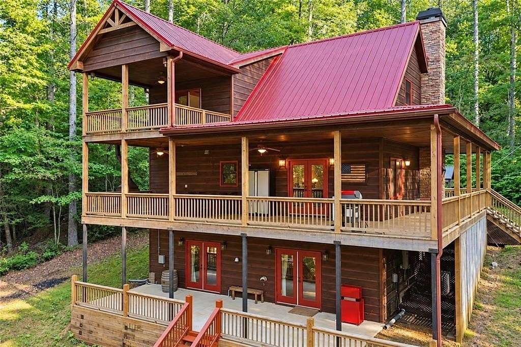 2.47 Acres of Land with Home for Sale in Ellijay, Georgia