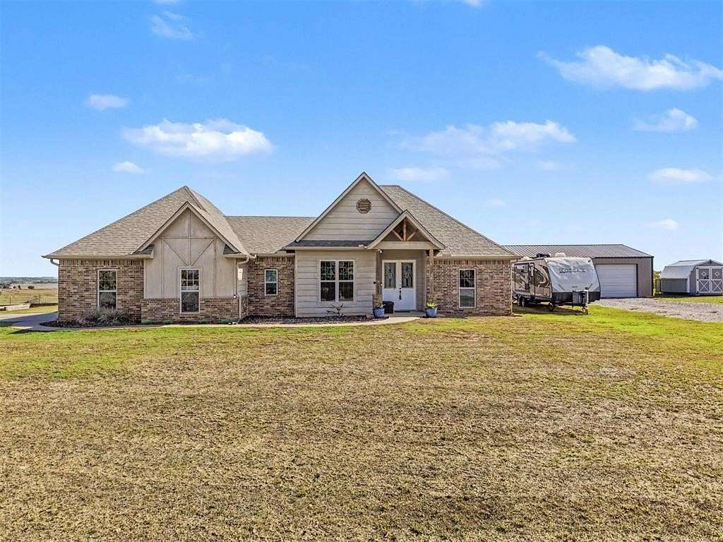 2 Acres of Land with Home for Sale in Ninnekah, Oklahoma
