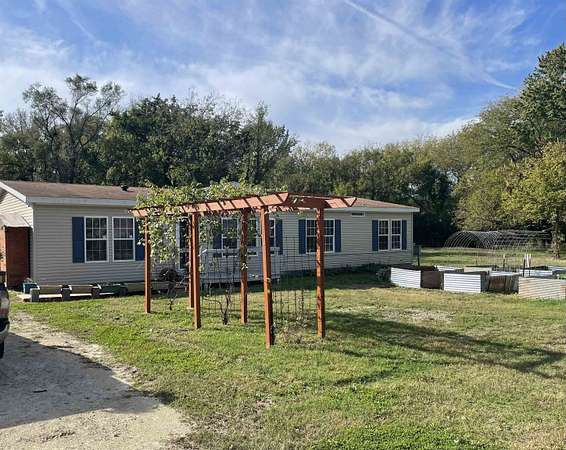 2.5 Acres of Land with Home for Sale in Augusta, Kansas