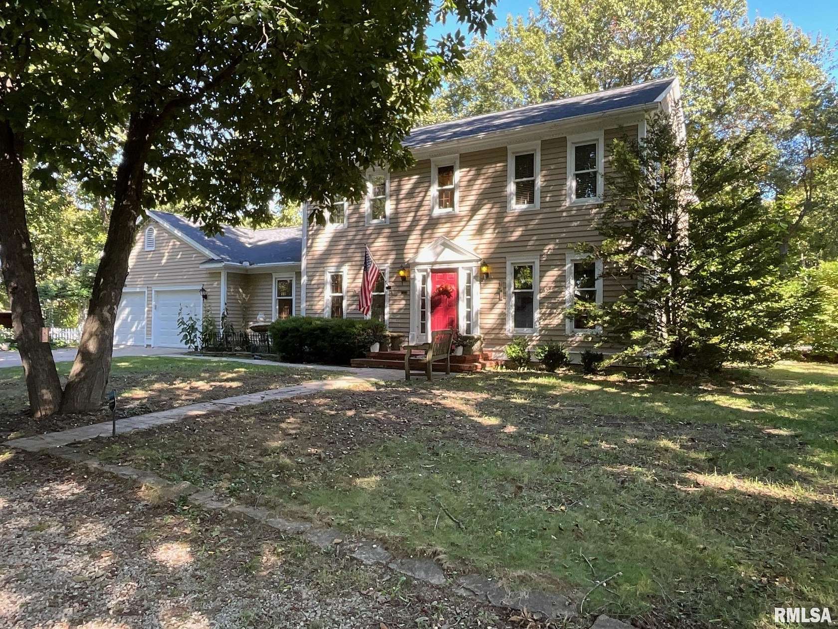 2.84 Acres of Land with Home for Sale in Peoria, Illinois