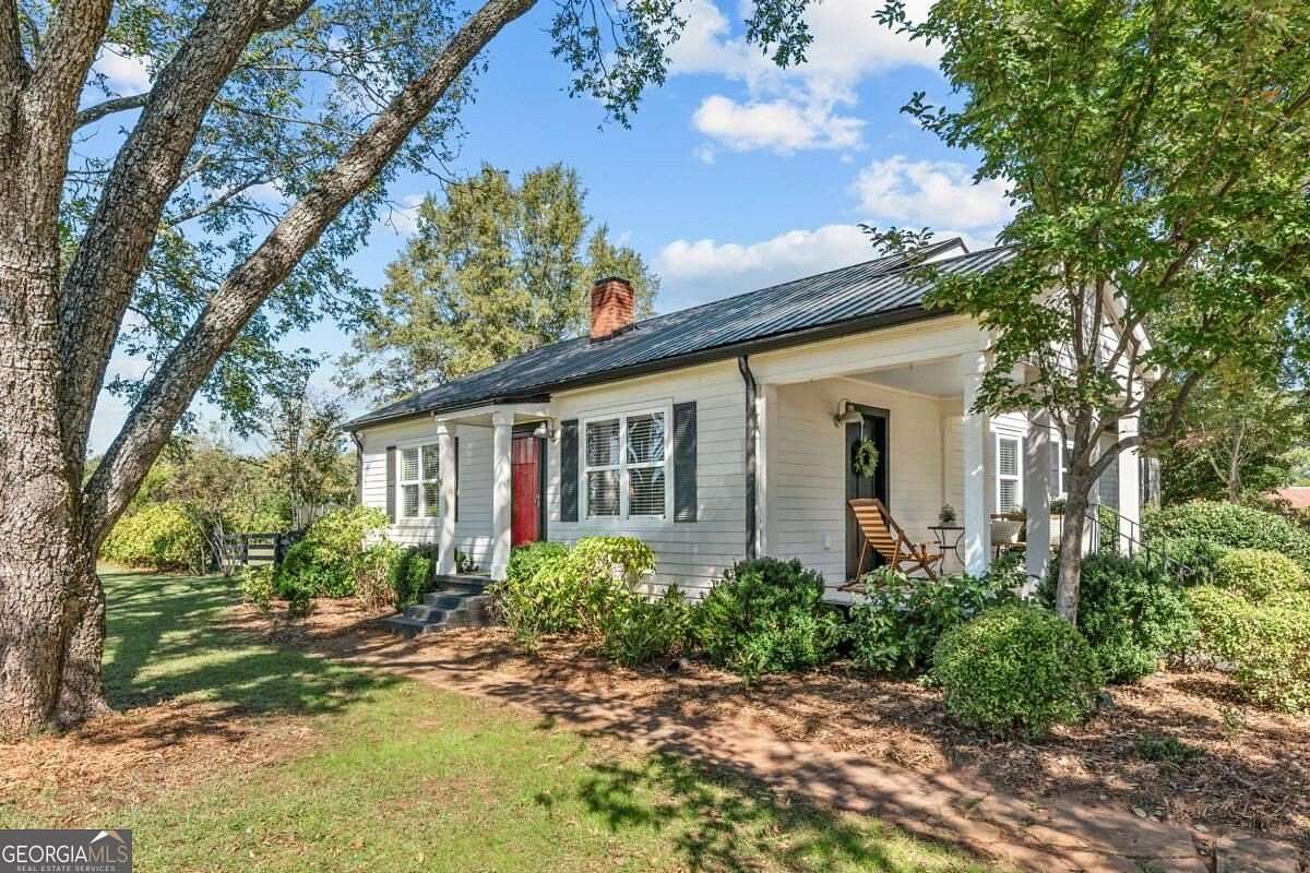 2.63 Acres of Land with Home for Sale in Watkinsville, Georgia