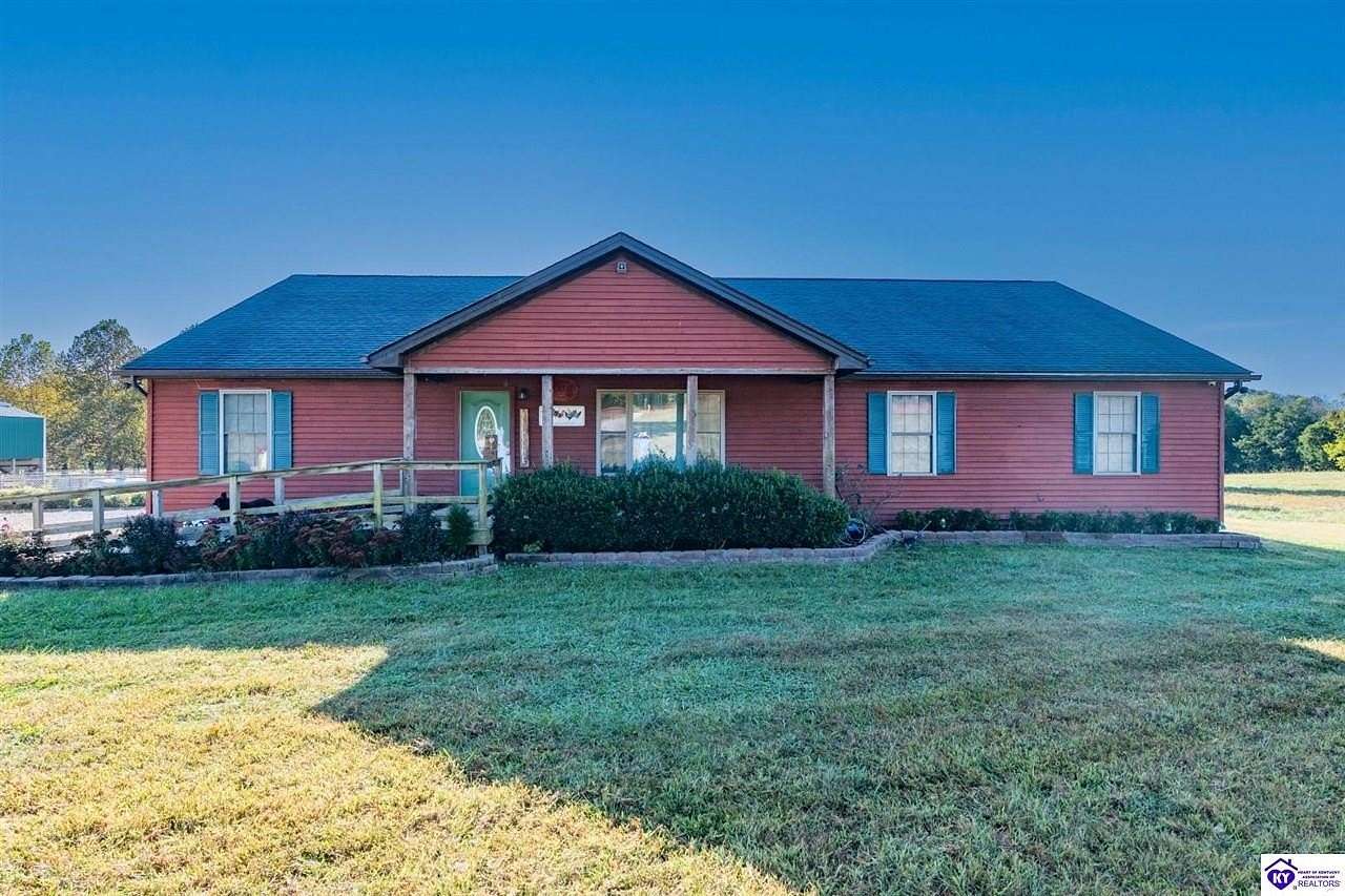 17.2 Acres of Land with Home for Sale in Vine Grove, Kentucky