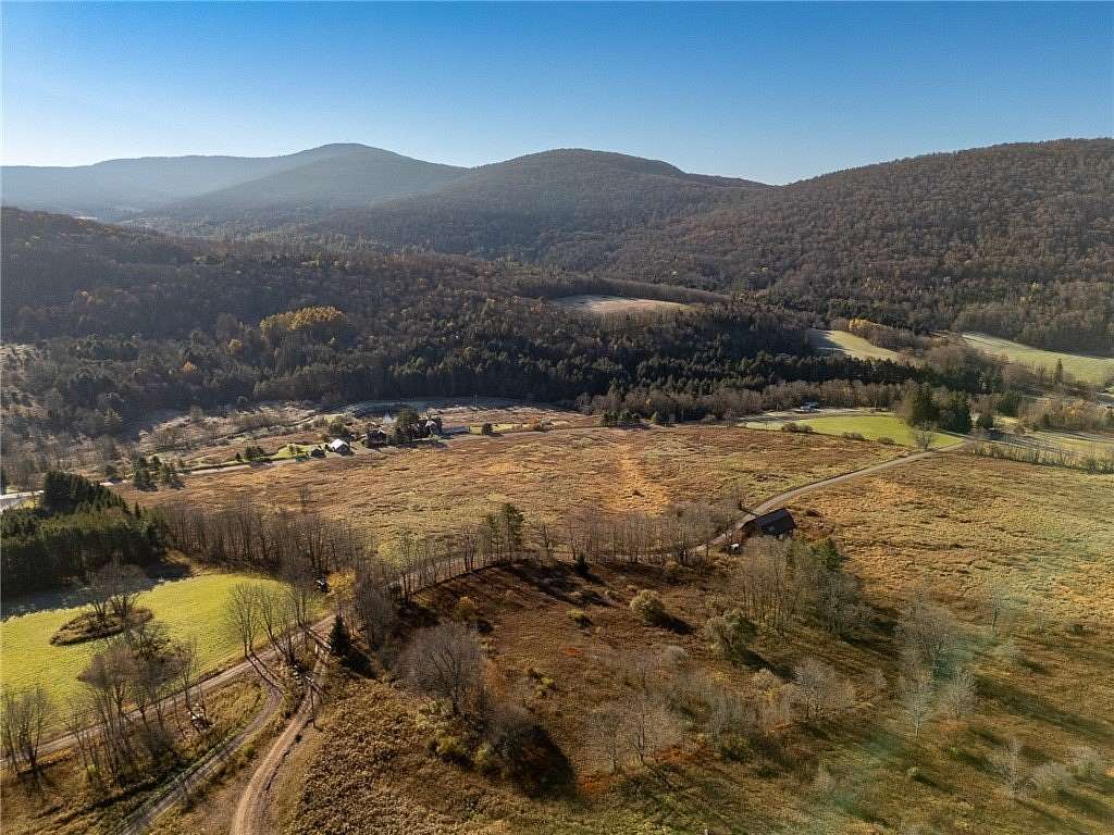 5 Acres of Land for Sale in Bovina Center, New York
