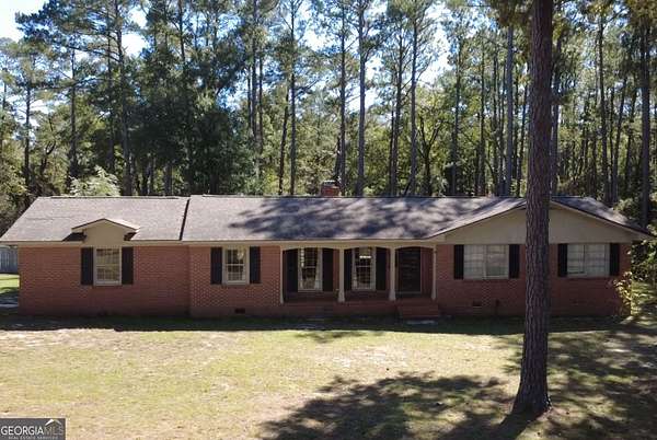 2 Acres of Land with Home for Sale in Dublin, Georgia