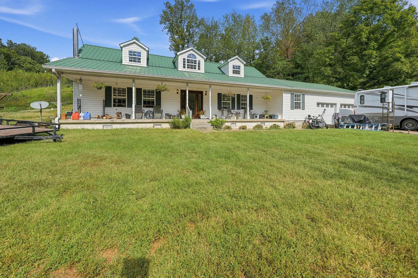 15 Acres of Land with Home for Sale in Minor Hill, Tennessee