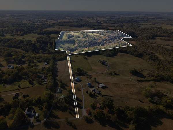 100 Acres of Land for Auction in Springfield, Tennessee