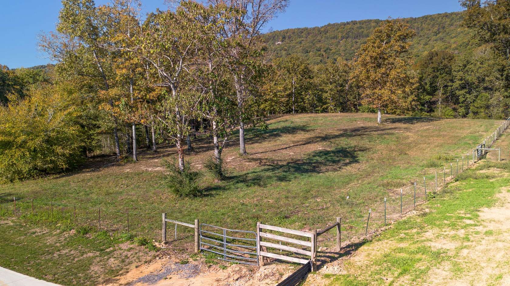 3.7 Acres of Residential Land for Sale in Dunlap, Tennessee
