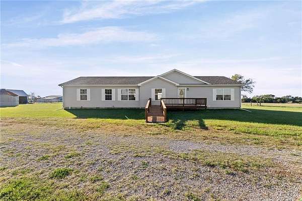 15 Acres of Land with Home for Sale in Welda, Kansas