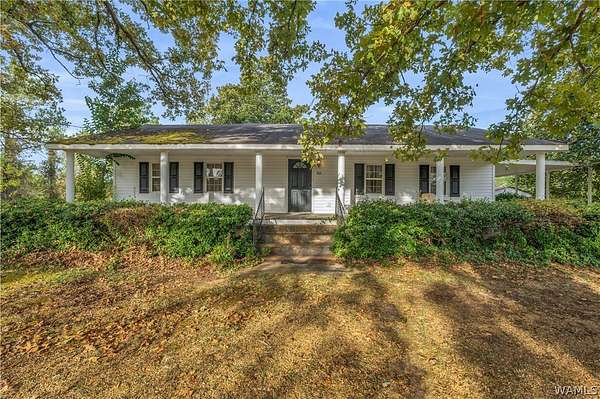 28.3 Acres of Recreational Land with Home for Sale in Kennedy, Alabama