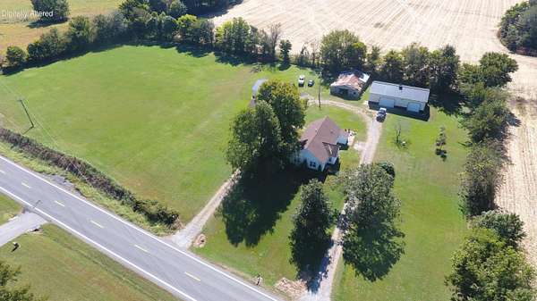 4 Acres of Land with Home for Auction in Kevil, Kentucky