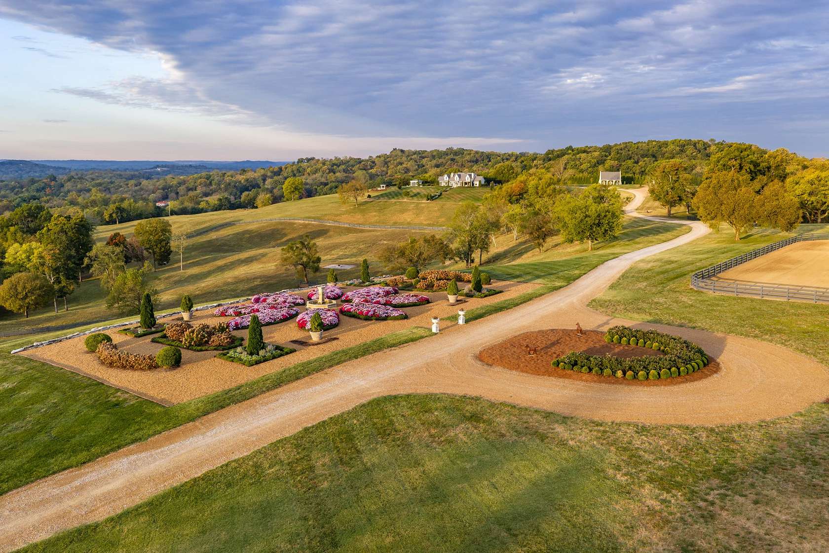 398 Acres of Agricultural Land with Home for Sale in Spring Hill, Tennessee