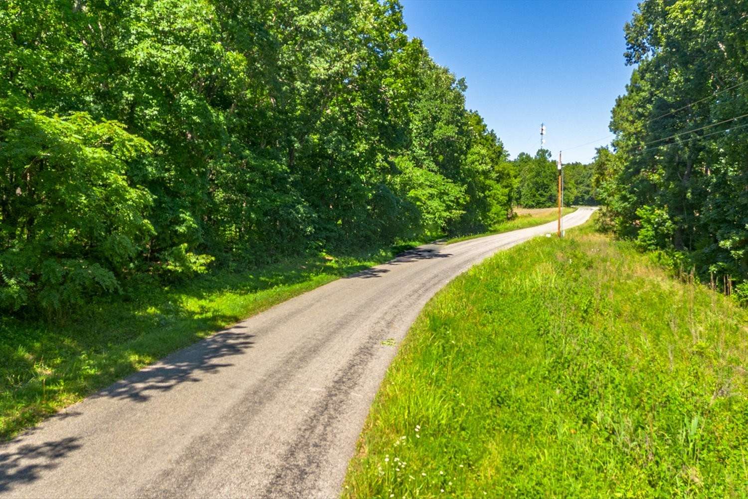 24.2 Acres of Recreational & Residential Land for Sale in Santa Fe, Tennessee