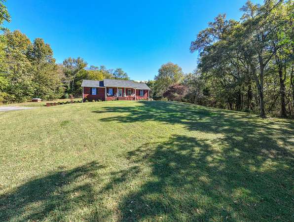5.32 Acres of Land with Home for Sale in Watertown, Tennessee