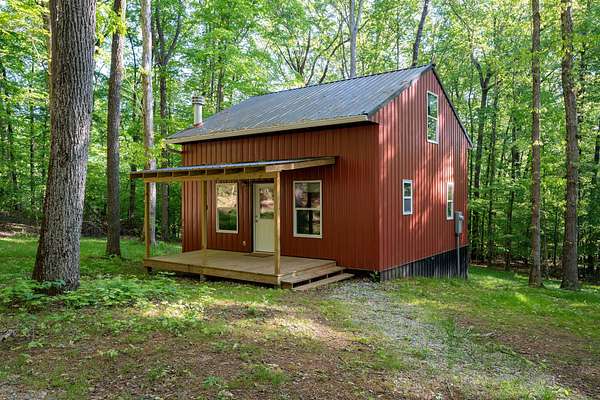 23.4 Acres of Recreational Land with Home for Sale in Valley Head, Alabama