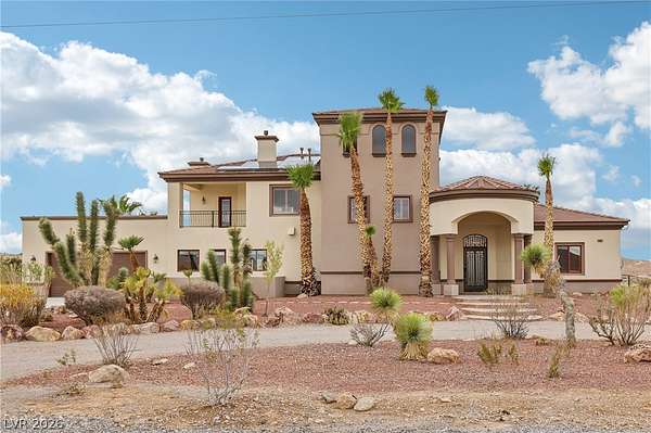 2.23 Acres of Land with Home for Sale in Las Vegas, Nevada