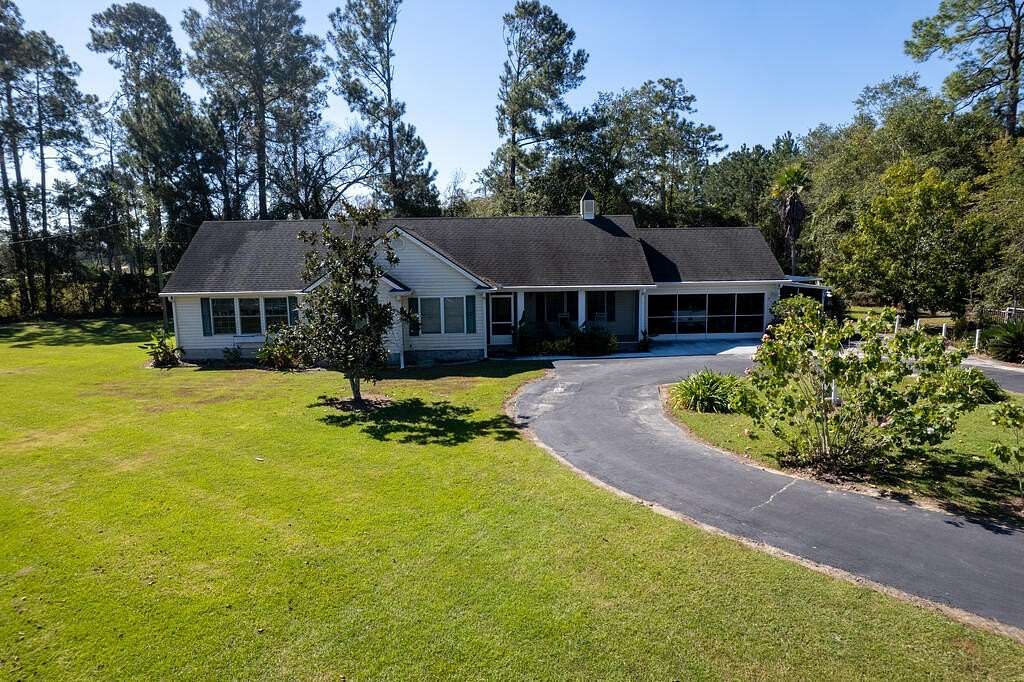 2 Acres of Improved Mixed-Use Land for Sale in Nashville, Georgia