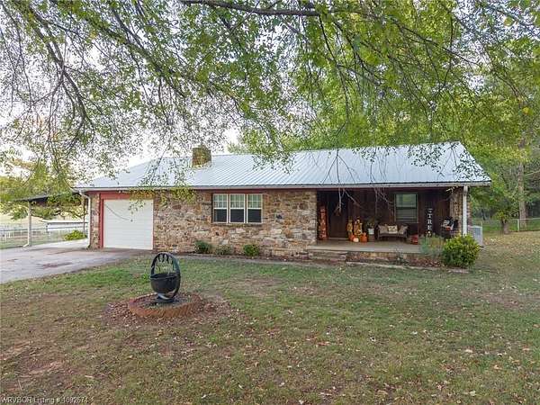 17.3 Acres of Land with Home for Sale in Alma, Arkansas