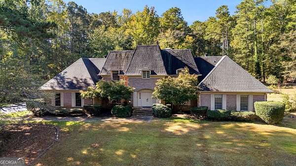 7.54 Acres of Land with Home for Sale in Fayetteville, Georgia