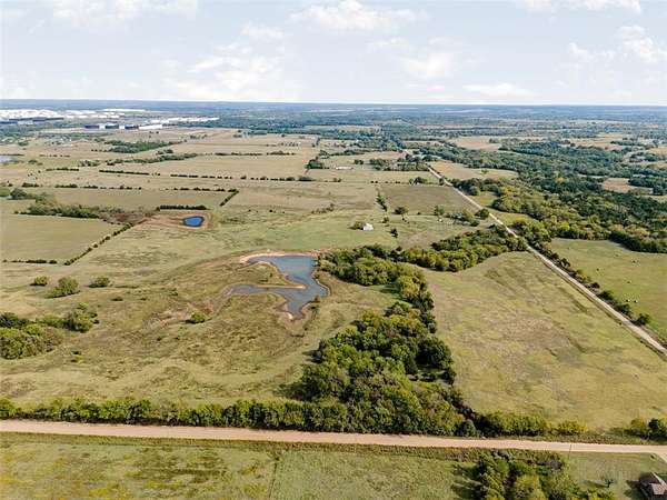 160 Acres of Land with Home for Sale in Cushing, Oklahoma