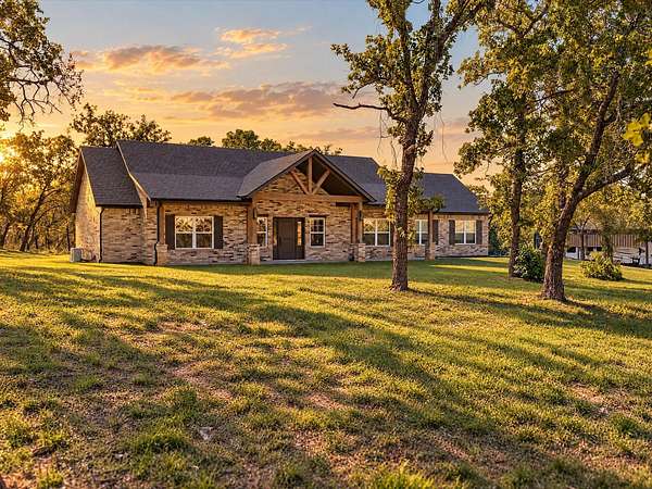 2.86 Acres of Land with Home for Sale in Alvord, Texas