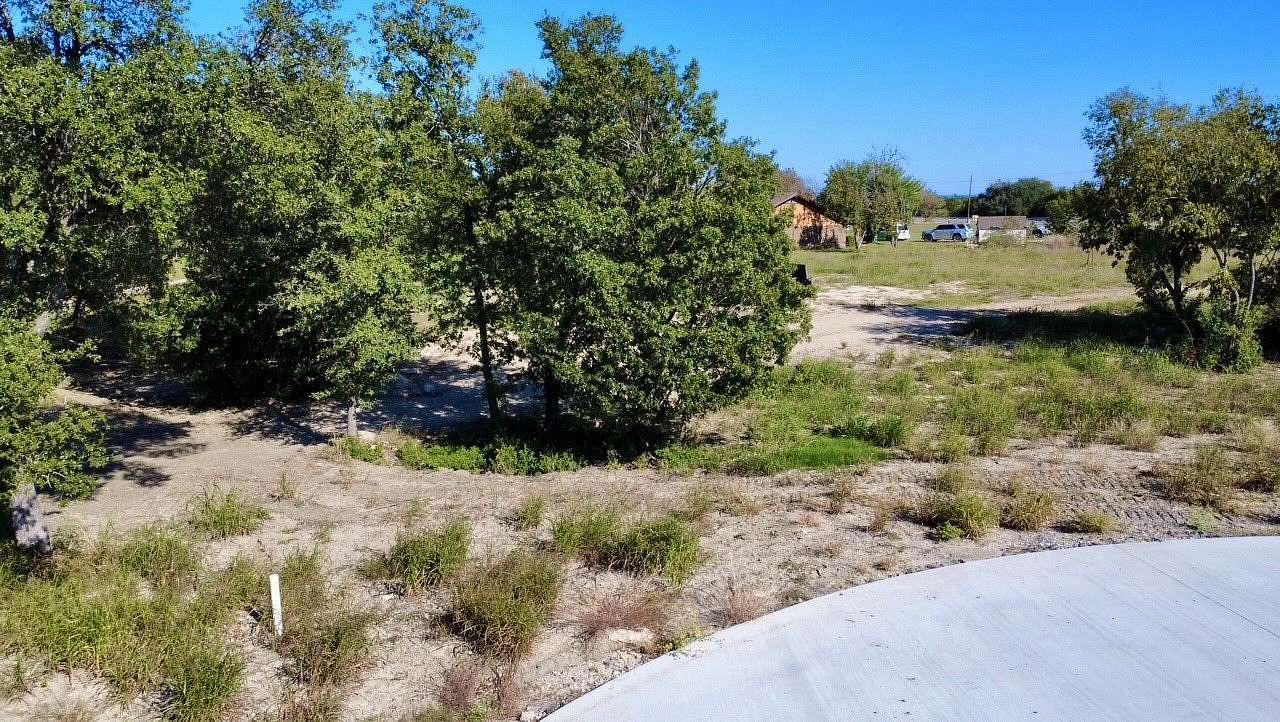 0.5 Acres of Residential Land for Sale in Hamilton, Texas
