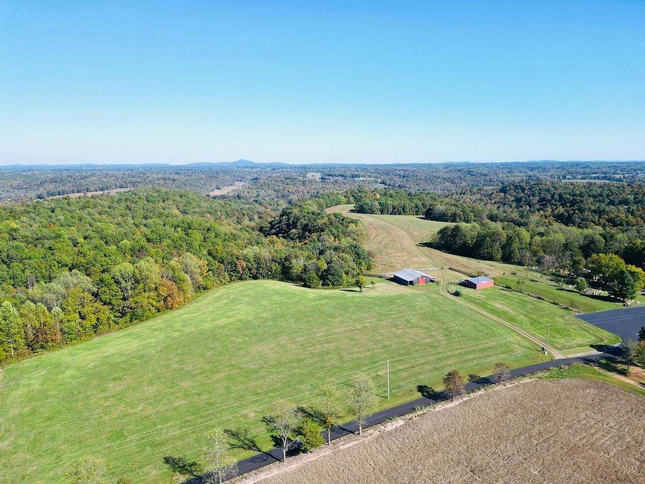 252 Acres of Land for Sale in Dunnville, Kentucky