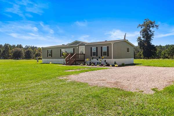 11.7 Acres of Land with Home for Sale in Monticello, Florida