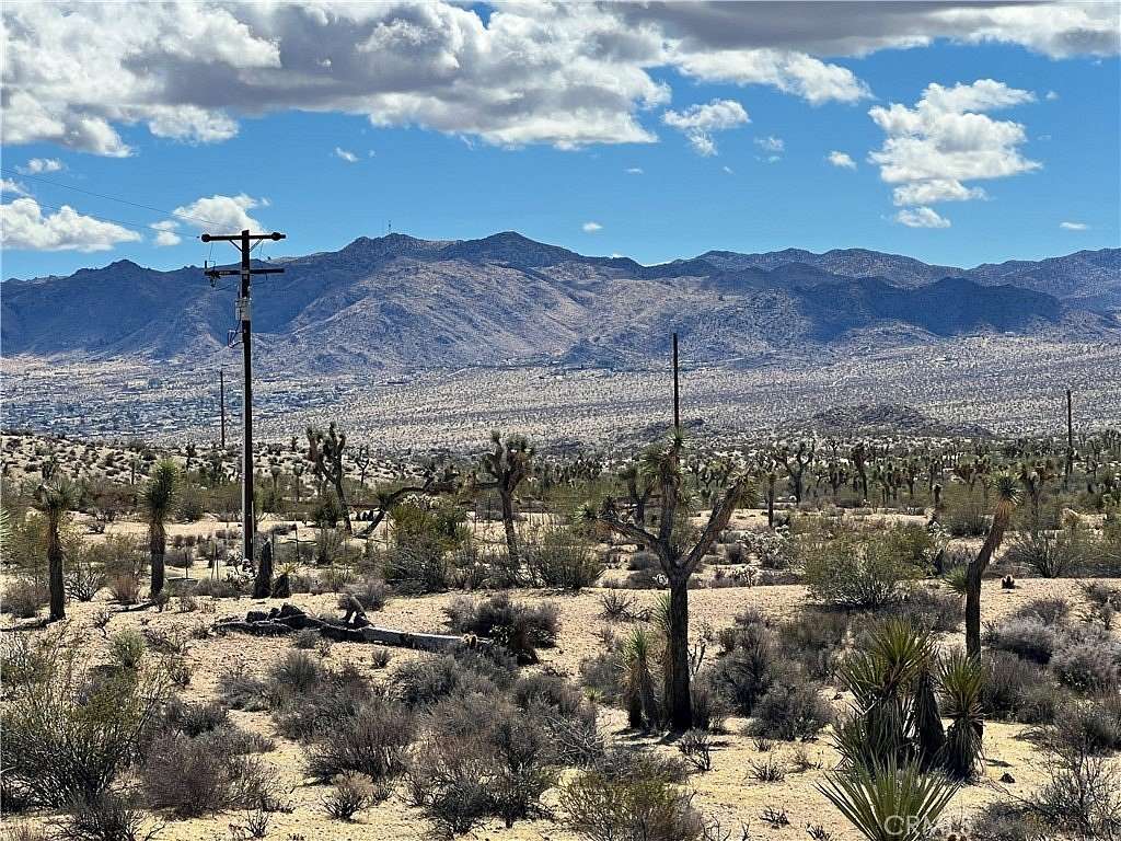 4.57 Acres of Residential Land for Sale in Yucca Valley, California