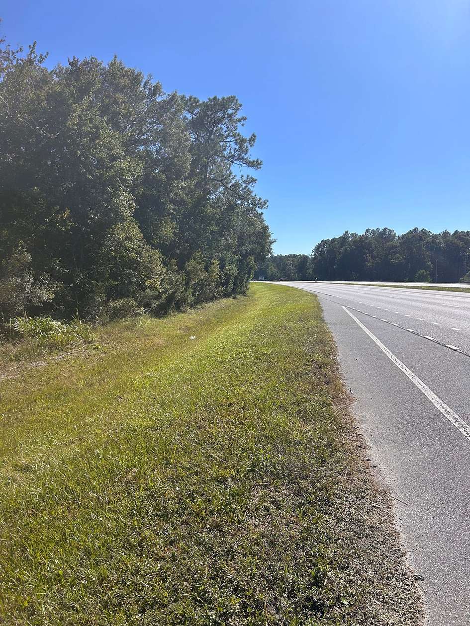 5 Acres of Land for Sale in Lawtey, Florida