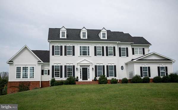 1.84 Acres of Land with Home for Sale in Purcellville, Virginia