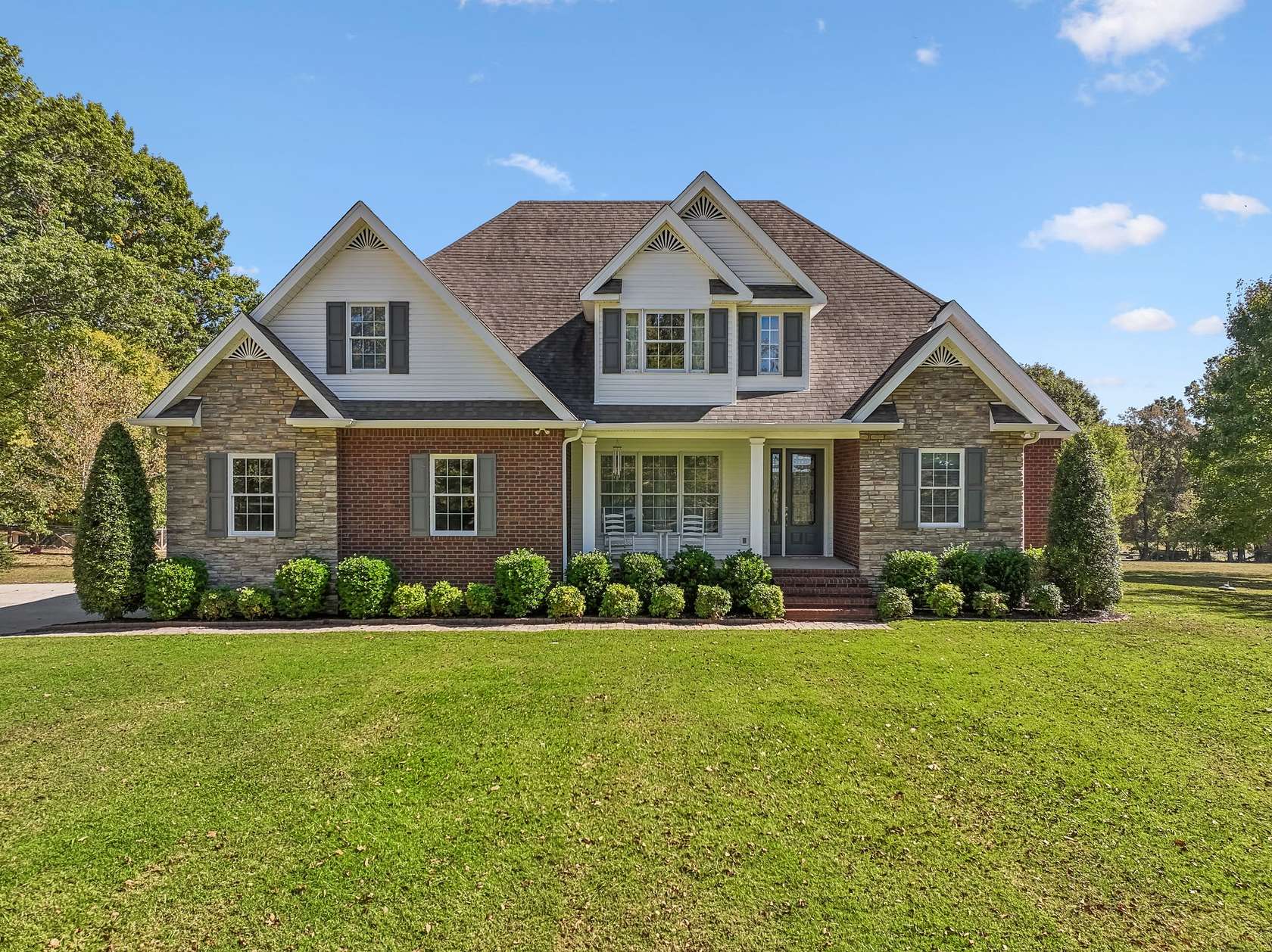 5 Acres of Land with Home for Sale in Lebanon, Tennessee