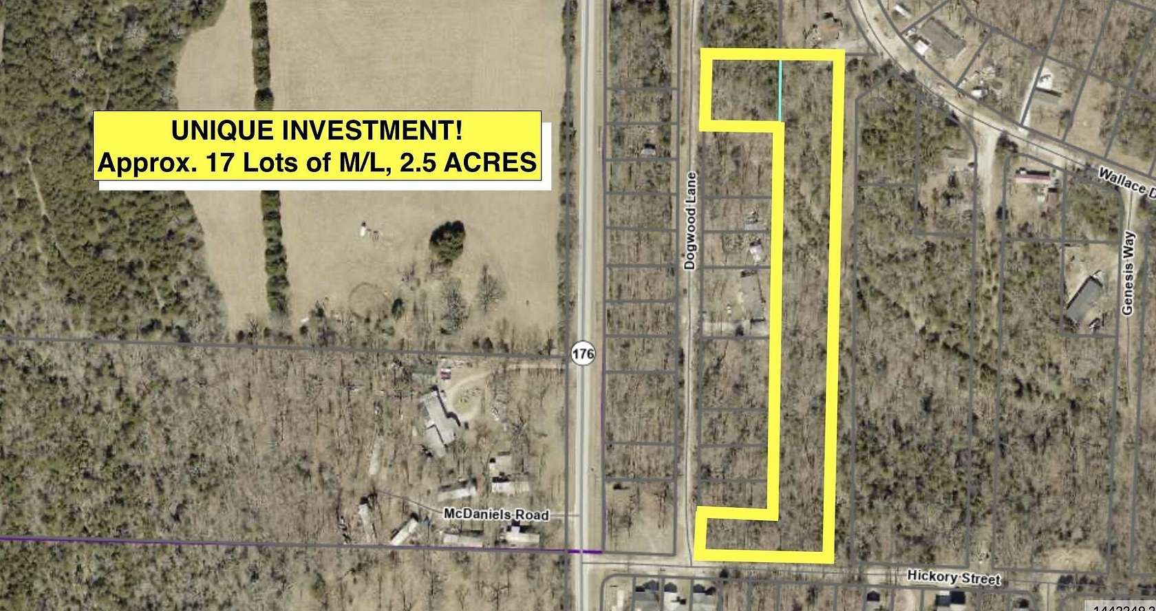 2.5 Acres of Land for Sale in Merriam Woods, Missouri