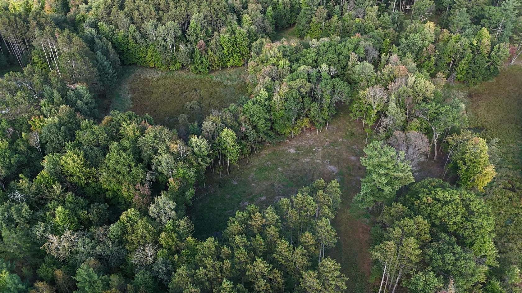 3 Acres of Residential Land for Sale in Cambridge, Minnesota