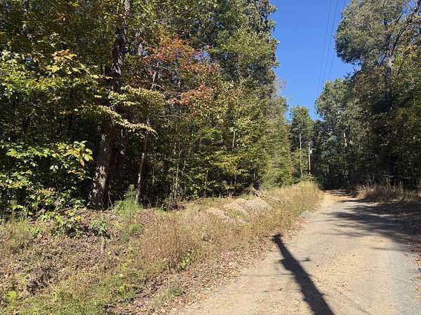 1.5 Acres of Residential Land for Sale in Dover, Tennessee