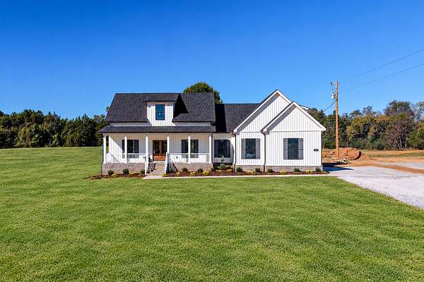 2.3 Acres of Land with Home for Sale in Shelbyville, Tennessee