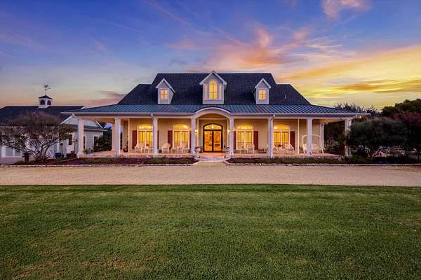 4.9 Acres of Land with Home for Sale in Mansfield, Texas
