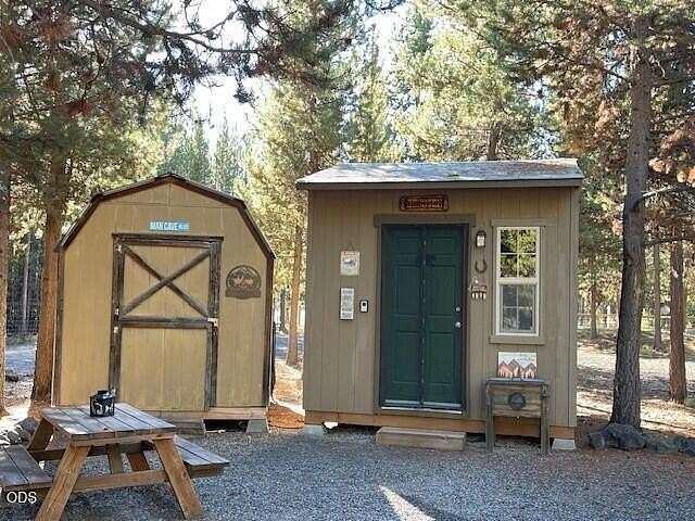 0.5 Acres of Residential Land for Sale in Bend, Oregon