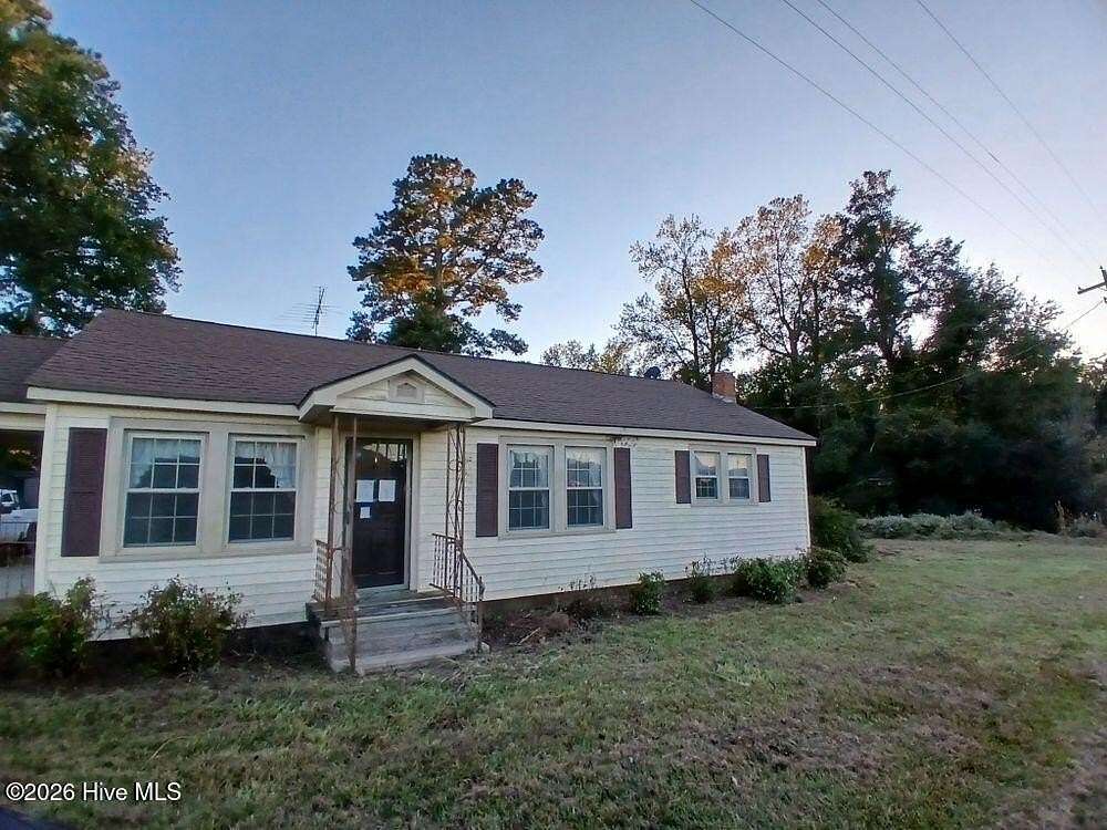 2 Acres of Land with Home for Sale in Rose Hill, North Carolina