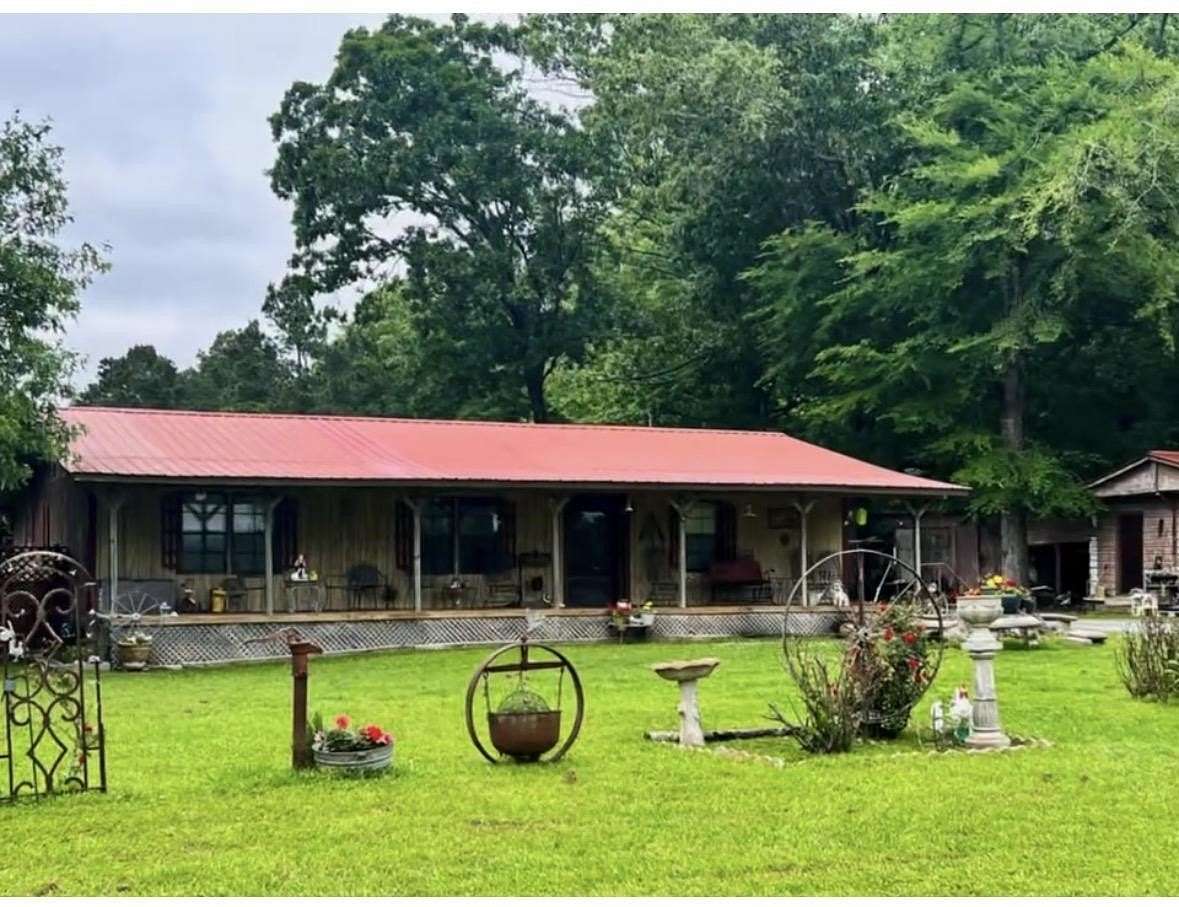 9 Acres of Land with Home for Sale in Star City, Arkansas