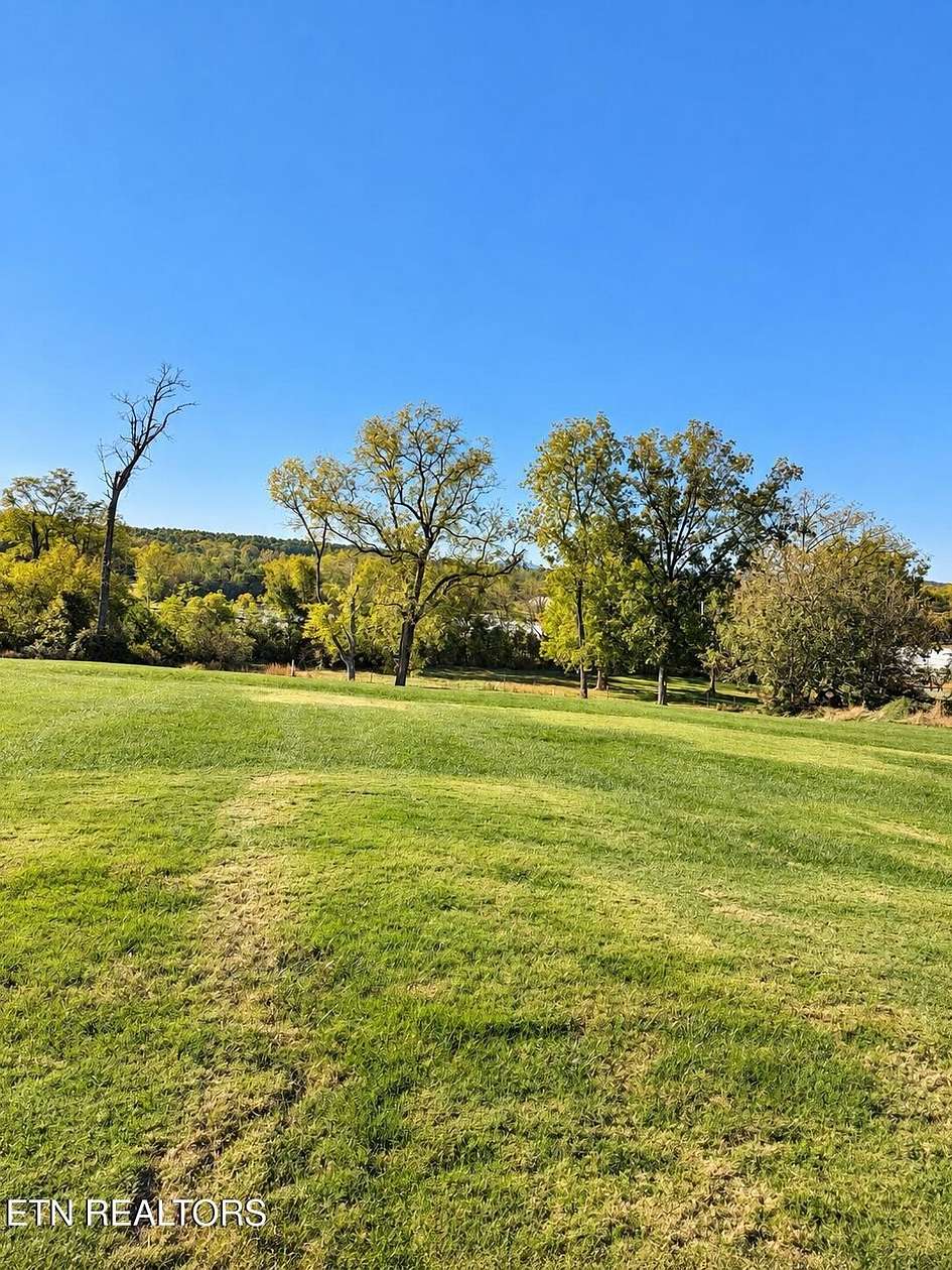 1.1 Acres of Residential Land for Sale in Jefferson City, Tennessee