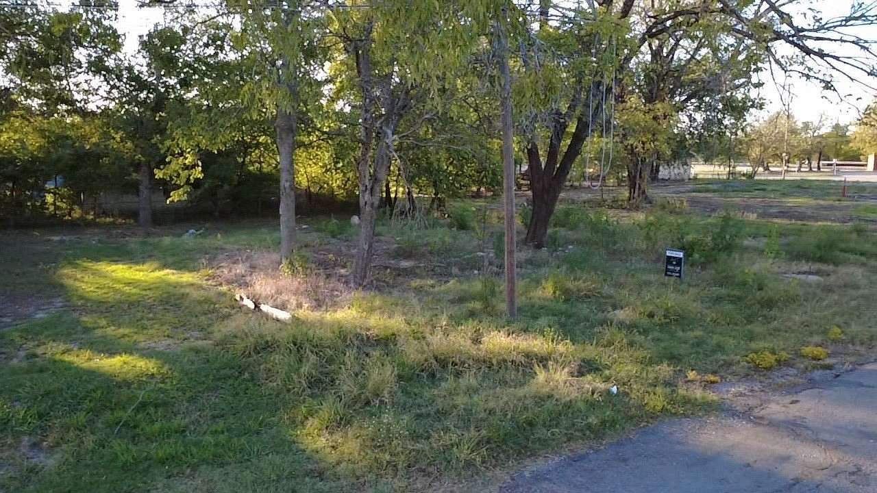 0.12 Acres of Residential Land for Sale in Wolfe City, Texas