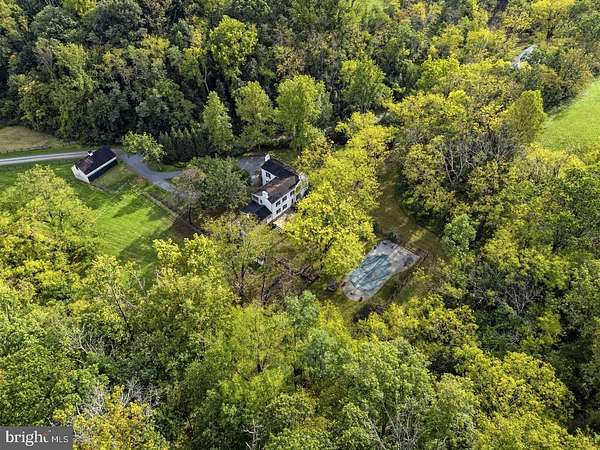 100 Acres of Recreational Land with Home for Sale in Delaplane, Virginia