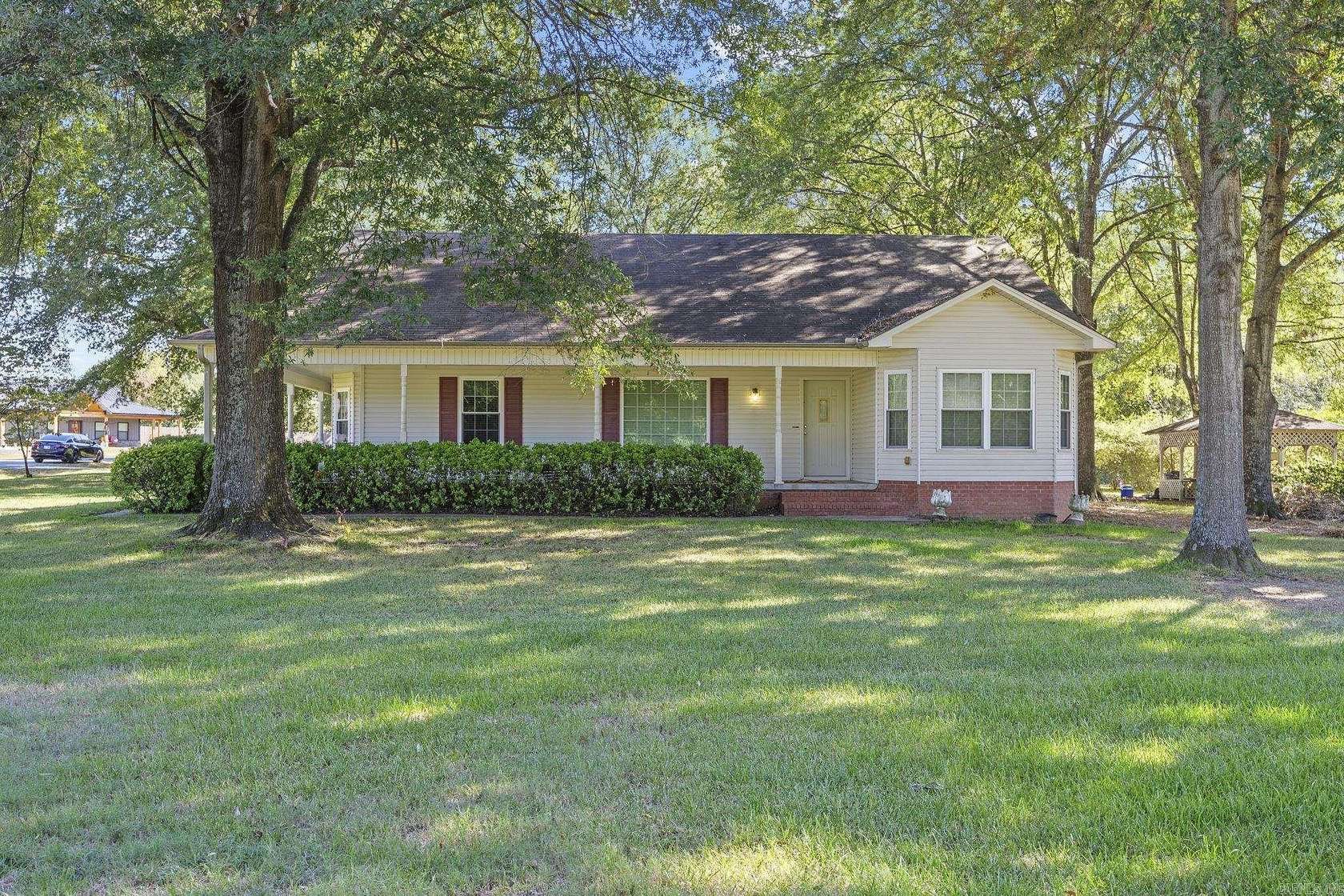 1.76 Acres of Land with Home for Sale in Cabot, Arkansas