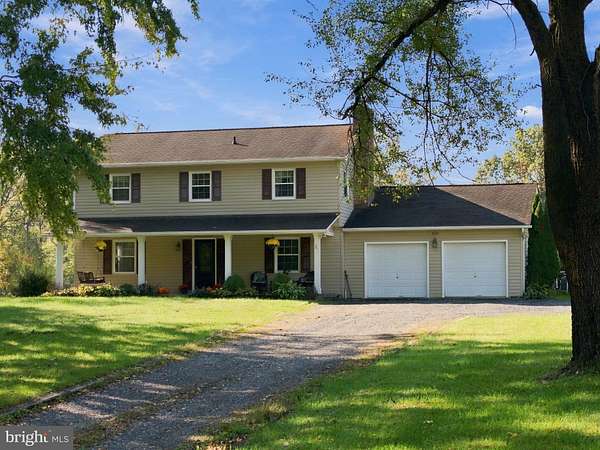 4.59 Acres of Land with Home for Sale in Woodstock, Virginia