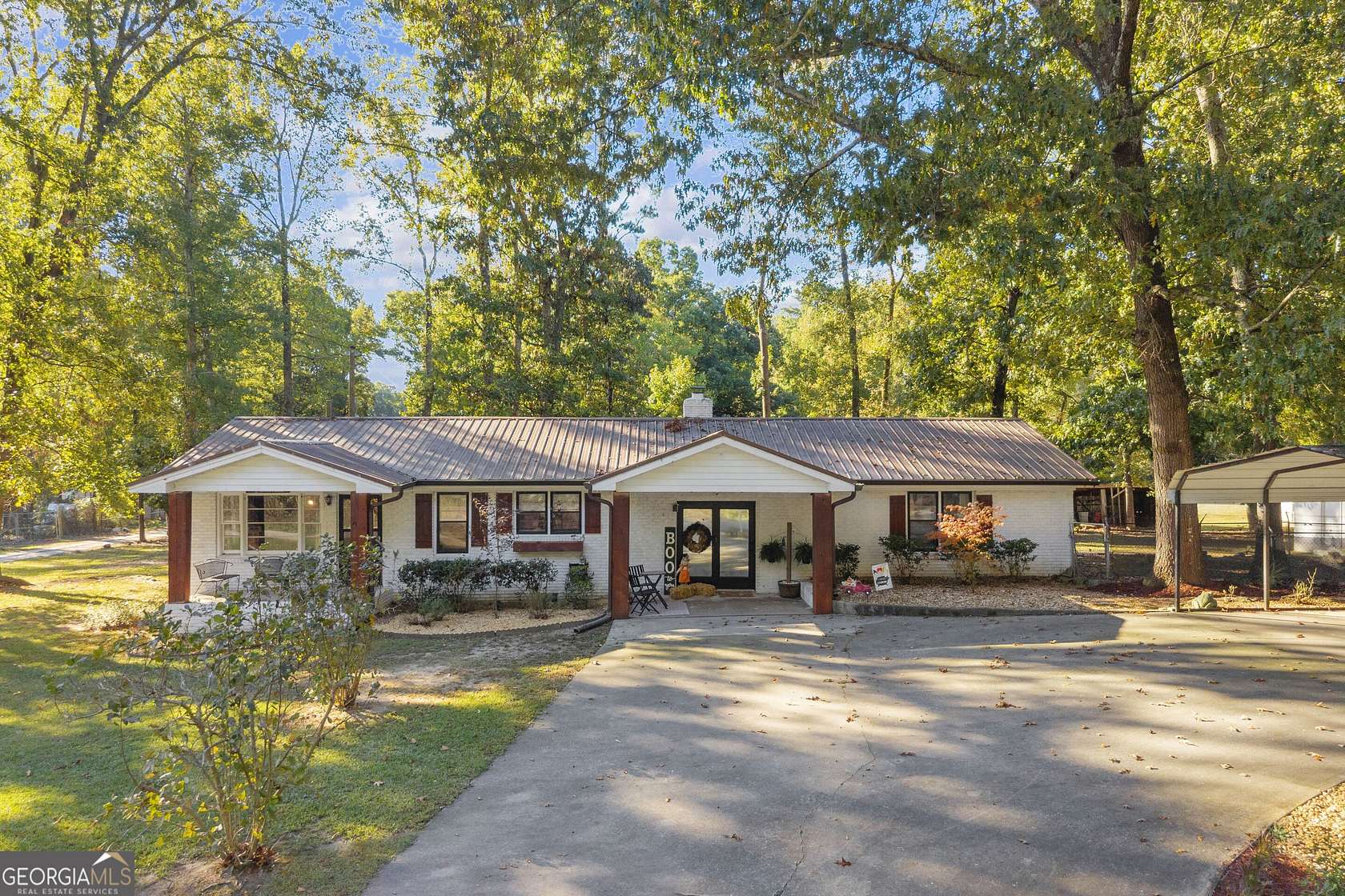 4.49 Acres of Land with Home for Sale in Comer, Georgia