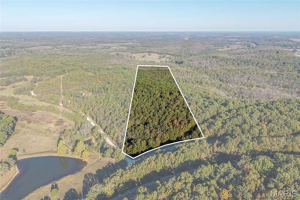 21 Acres of Recreational & Residential Land for Sale in Stoutland, Missouri